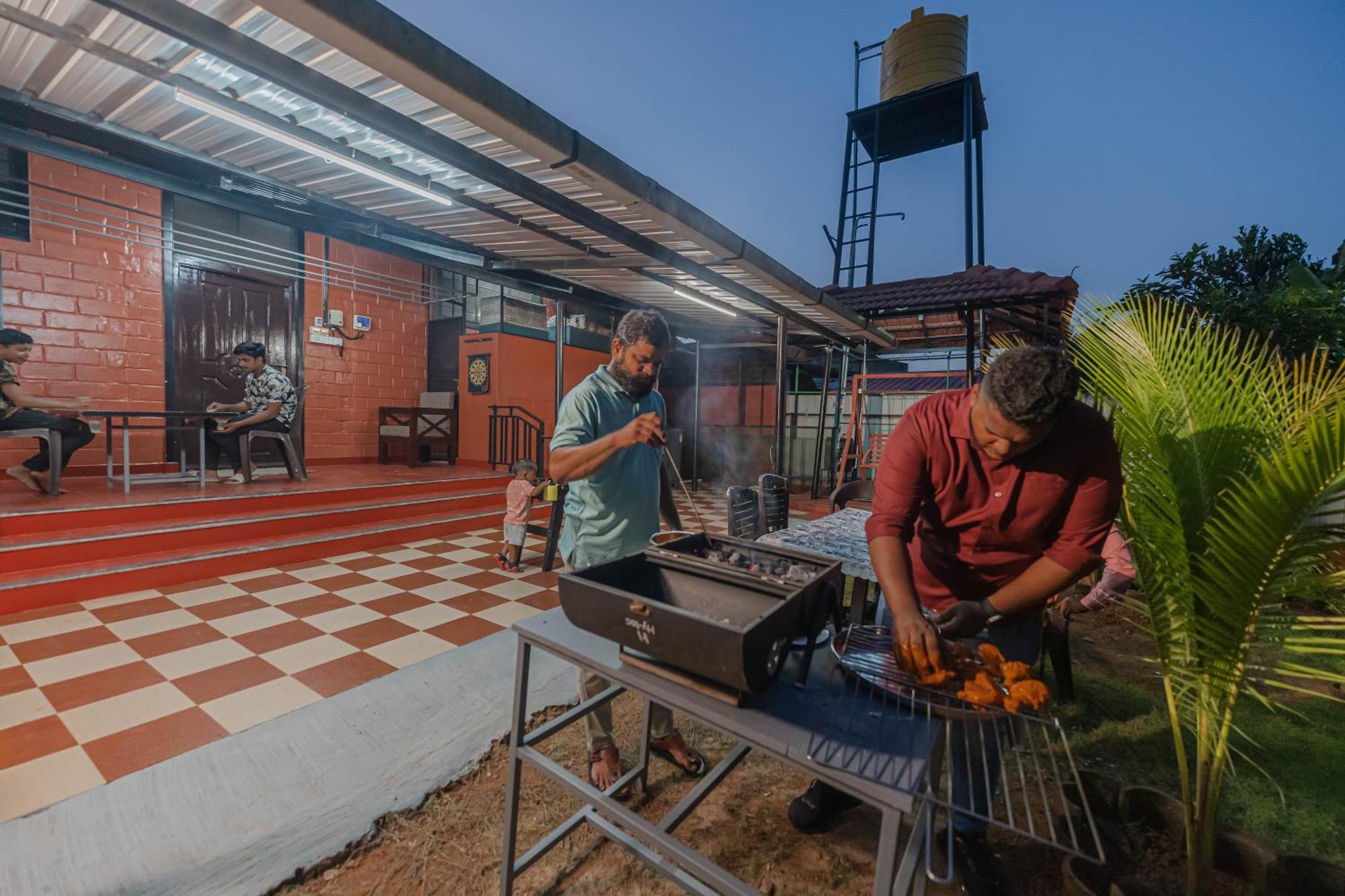 Udupi Homestay - Cottage House - Dendoorkatte ภายนอก รูปภาพ